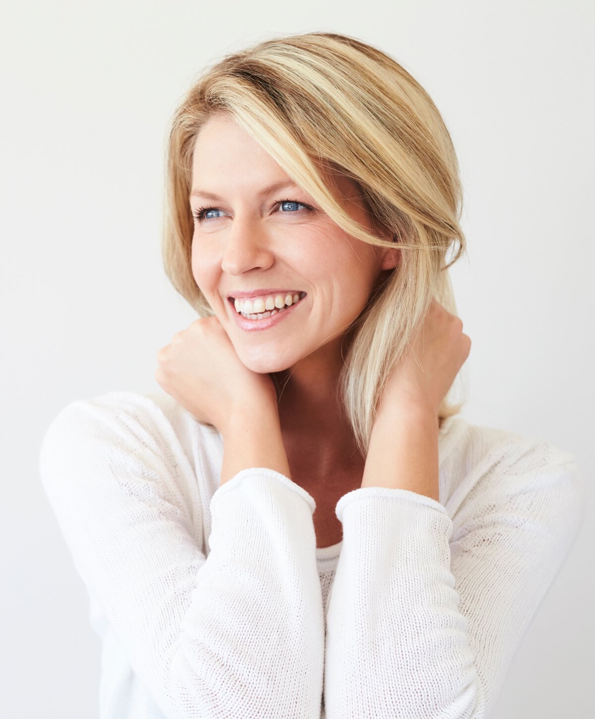 highland park permanent cosmetics model smiling